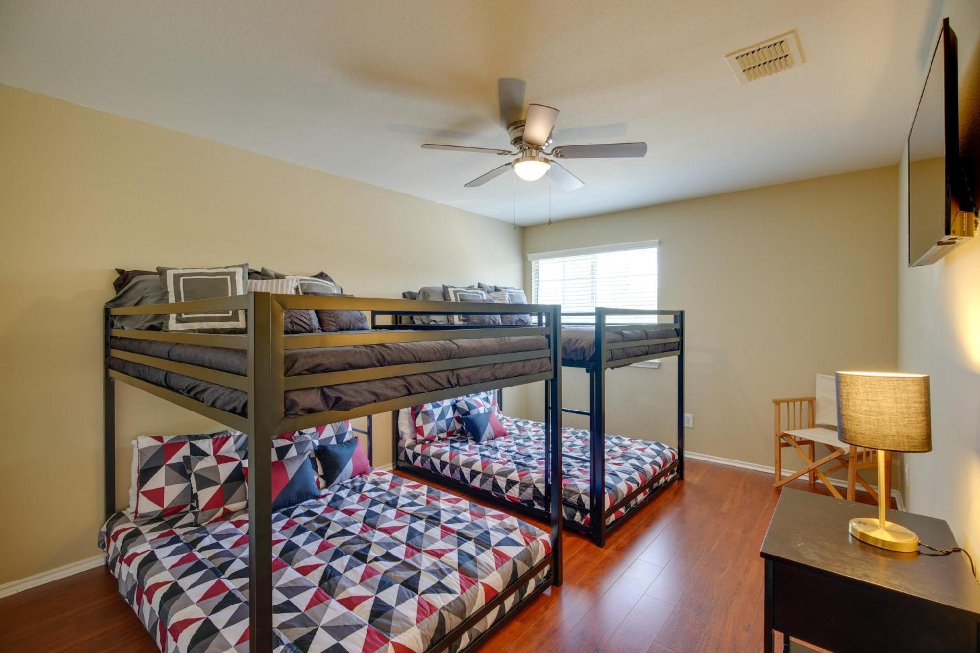 San Antonio Home With Pool Access Near Lackland Afb Eksteriør bilde