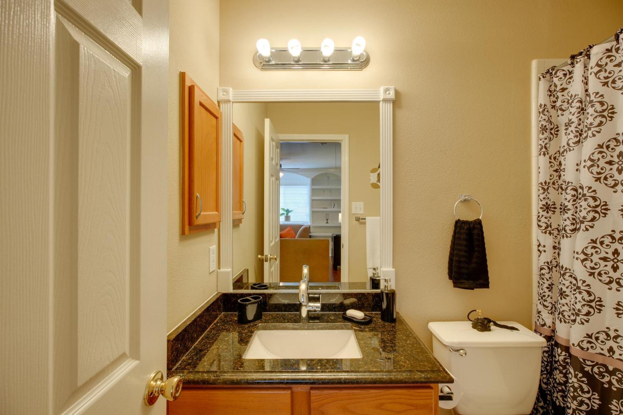 San Antonio Home With Pool Access Near Lackland Afb Eksteriør bilde