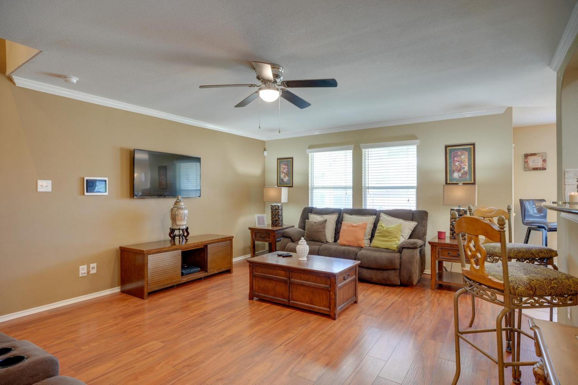 San Antonio Home With Pool Access Near Lackland Afb Eksteriør bilde