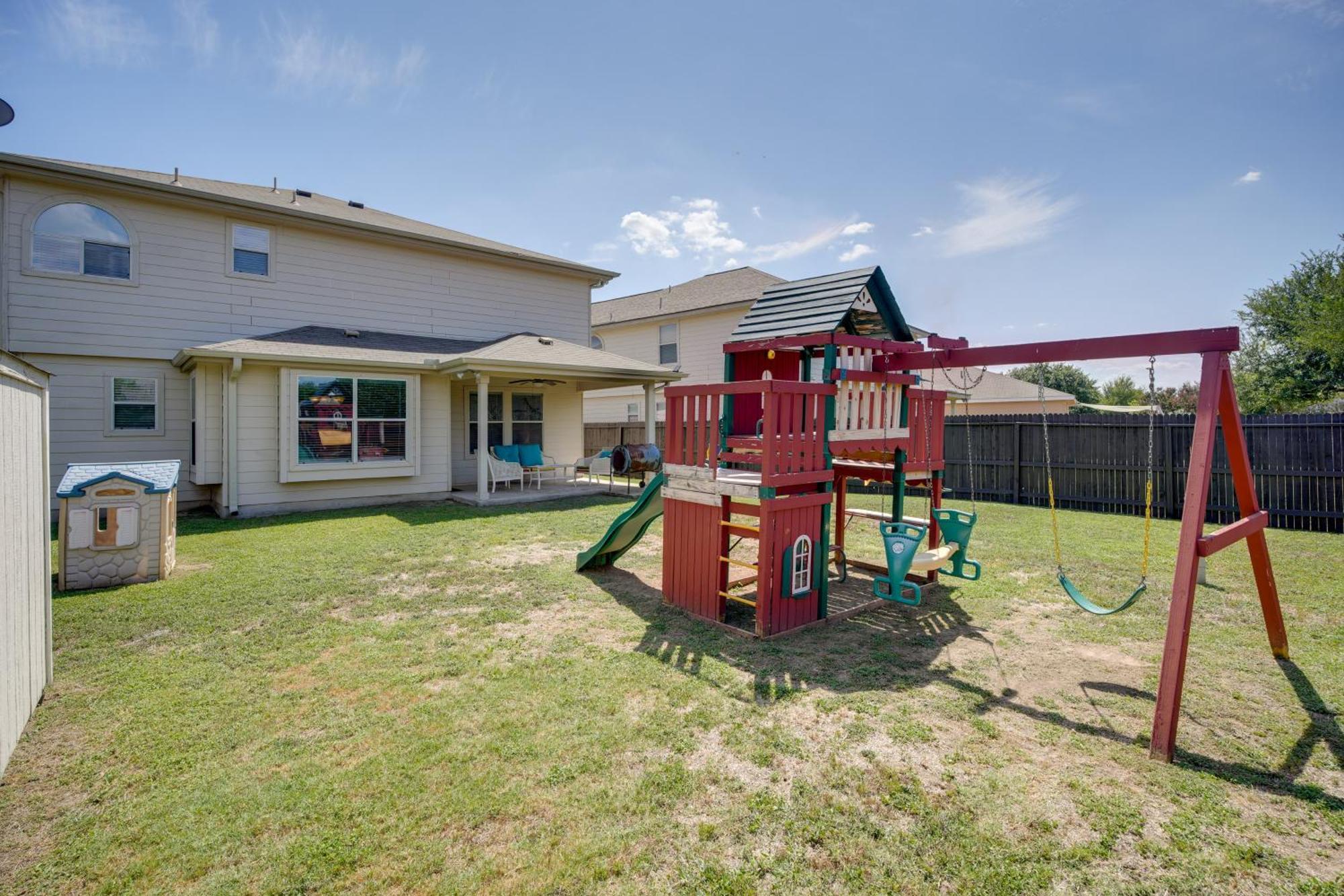 San Antonio Home With Pool Access Near Lackland Afb Eksteriør bilde